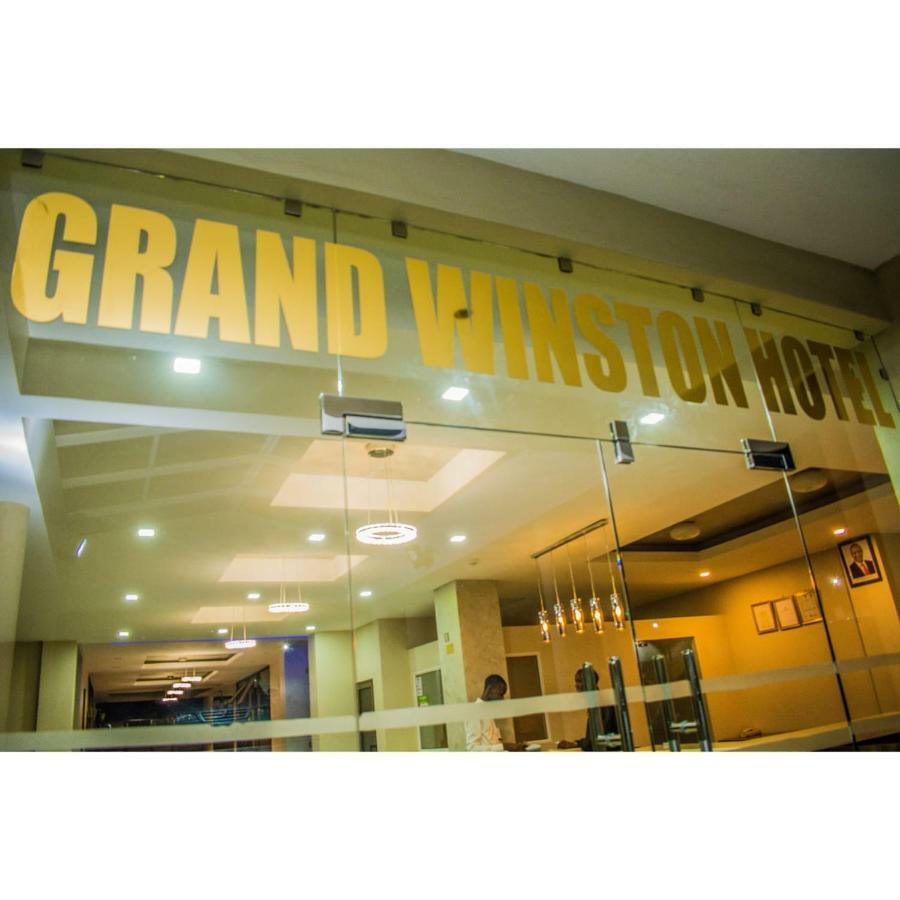 Grand Winston Hotel Nakuru Exterior photo