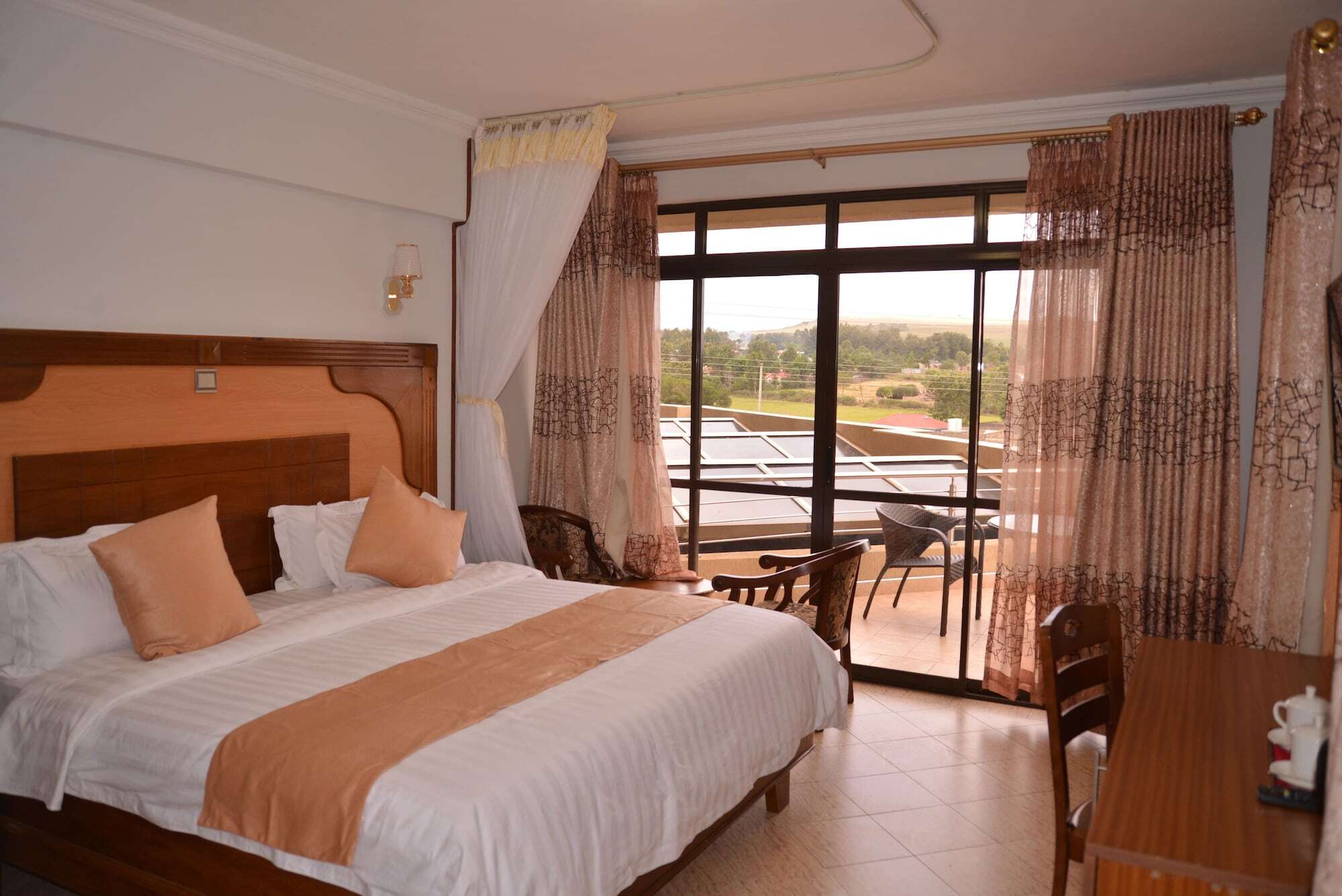 Grand Winston Hotel Nakuru Exterior photo