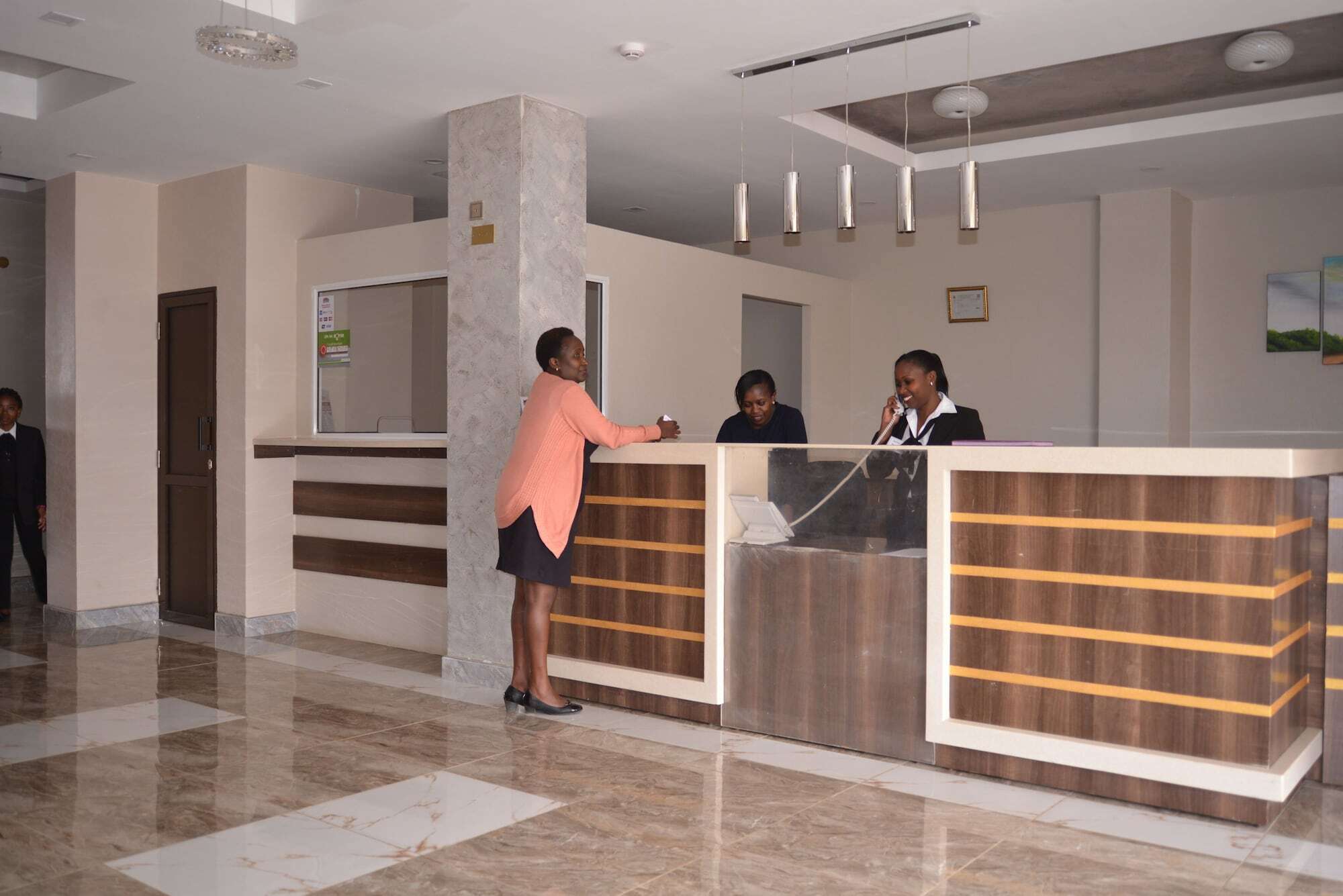 Grand Winston Hotel Nakuru Exterior photo